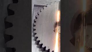 Watch Metal Gears Transform with Laser Magic! - ZAC Laser #cleaningmachine