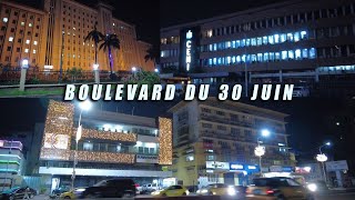 LE BOULEVARD DU 30 JUIN... la nuit | Ville de Kinshasa