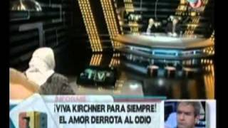 678 - El amor derrota al odio,Viva Nestor para siempre - parte 1 - 01-11-10