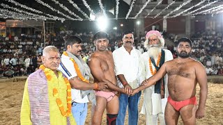 Devendra Pahalwan brah Agra || Kushti Dangal Ramleela Maidan ||