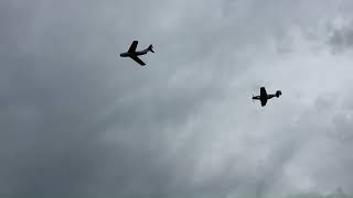 MIG 15 & P 51 Mustang Fly By Formation Flight Formationsflug Airshow Mlada Boleslav 2016