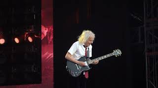 AC/DC - Hells Bells (Live in Paris 2024)