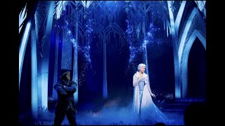 ❄️❄️ Frozen - Let It Go -  LIVE in French , Disneyland Paris ❄️❄️