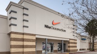 Nike clearance store | Nike for $24 bucks | #Deals #houston #viralvideo ￼