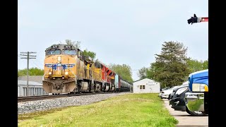 UP 5670 Leads 687 West at Kirkland Il