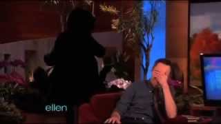 Jim Parsons levando um susto! (Jim Parsons Gets Scare)