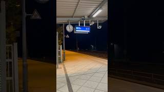 S-Bahn Berlin - Abends am Bahnhof Mühlenbeck-Mönchmühle