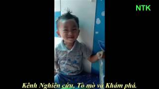 Bill ăn kẹo Play More của Thái Lan.