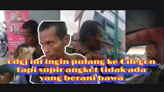 kasian odgj ini mau pulang, tapi angkot tidak ada yang mau bawa. #gangguanjiwa #sosialodgj #odgj