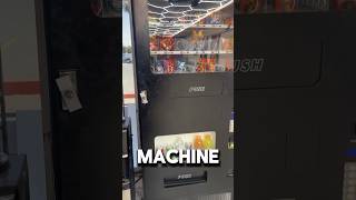 Good week for vending machine #vendingmachine #smallbusiness #shorts #money #asmr #barber #mustwatch