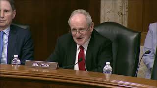 Ranking Member Risch Questions Idaho Water Resource Board Member Albert Barker on Aquifer Recharge