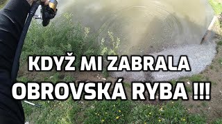 Když mi zabrala obrovská ryba. Lov obřích ryb pod nohami. Trailer.