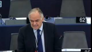 Esteban González Pons lecciona a Sánchez en el Parlamento Europeo