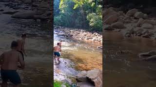 Beautiful river at Ulu SENAGGANG TENOM SABAH 😉 #mrmichaelg #travelmrmichaelg #roadtrip #sabah #fypシ