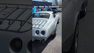 Who likes old cars.🙋 Subscribe please. And thanks.