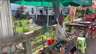 Selling on the Bridge / Best Cambodian Street Food