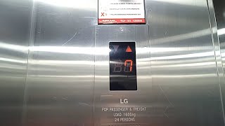 LG Di1 Traction Service Elevator at Glodok Plaza, Jakarta