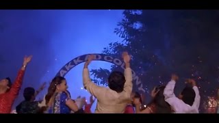 Nasha Terah Sar Chadh Kar Bolah*Aamdani Atthani Kharcha Rupaiyaa*21 December 2001