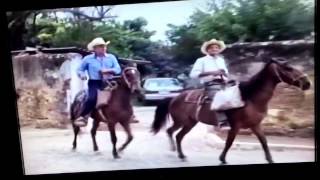 Papa Chico y Paco, "Vamos pal rancho!" 1992