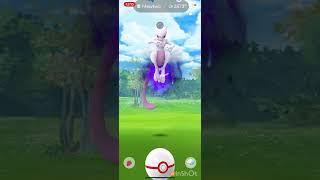 SHADOW MEWTWO Raids In PokemonGo #shorts 🩳