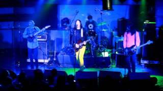 Redd Kross  "Follow The Leader " - Turbo Rock -