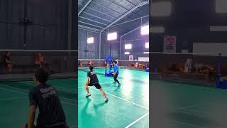 WOW..GOR BADMINTON TERBAIK DI JOGJA #jogja #badminton #shortvideo #viralvideo #badmintonlovers