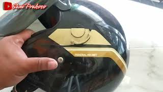 Pasang Stiker helm Gl series di Helm Scoopy