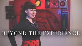 Beyond the Experience: Camouflage Body Painting with Robin Slonina | VRLU