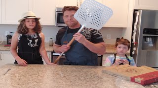 Chef Pomodoro 12 inch Perforated Pizza Peel unboxing and Review