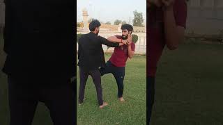 Self defense on road side✊ 🔥#selfdefense #shorts #viral #taekwondo #dltkd #trending