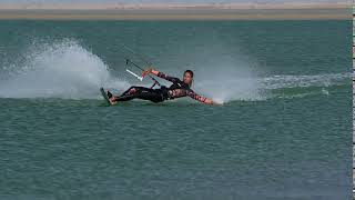 Kitesurfing Technique - Heelside Hand Drag