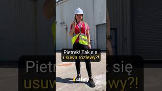 Czy tak się usuwa rozlewy? Pietrek?! #bhp #sorbenty #przemysł #praca #safety