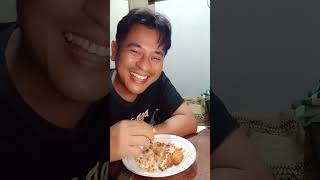 Makan Pakai Sambel Tahu nget ngetan