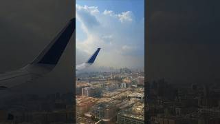 Flight landing amidst black clouds in Dubai 😳