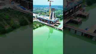 The construction of the Jianyang Tuojiang Grand Bridge in Sichuan Province, China.