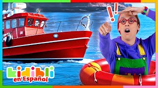 ¡Soy rescatado por un Barco de Bomberos! | Vídeos educativos para niños | Kidibli