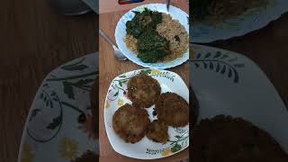 deghi#palak#gosht#boti#kabab#pulao#lunch#homemade#lahorepakistan