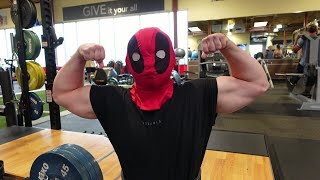 Deadpool squats 400 pounds!!!