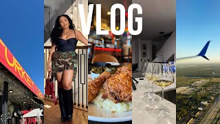 Vlogmas: Houston Travel Vlog, Luxury Airbnb Tour, Houston Nightlife, Trying New Restaurants & More!