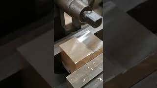 Shaping a small brass part on the Värnamo shaper #machinist #asmr #machineshop #machine #chips