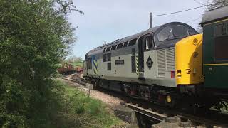 !THRASH! Class 37 departing with nostalgic sounds, the proper sounds of the 80’s.