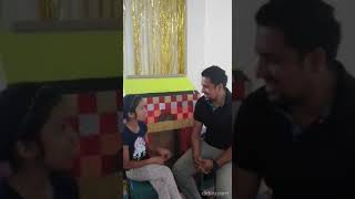 CONVERSACION ENTRE PADRE E HIJA