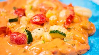 Die CREMIGSTEN Gnocchi mit Tomatensoße 😋🍅 Einfaches veganes Rezept mit Cashewnüssen statt Sahne