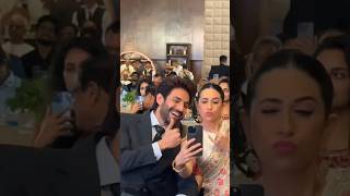 Karthik Aaryan And Karishma Kapoor Candid Moments At A Awards Ceremony #karishmakapoor #karishma