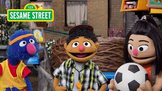 Sesame Street: How to be a Good Friend | Tamir on the Street #3