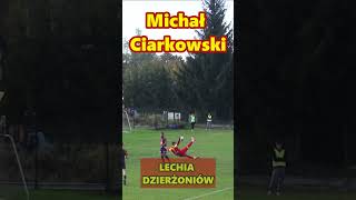 Super Bicykl. Akrobatyczne uderzenie i świetny gol napastnika Lechii! #bramki #piłkanożna #shorts