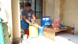 FARM CHORES: EMPTYING OUR TAKA-TAKA COMPOSTER