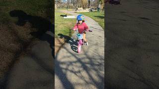 Bike ride!😊😊🚴🚴🚲🚲#cute #family #fall #funny #baby #girl #nature