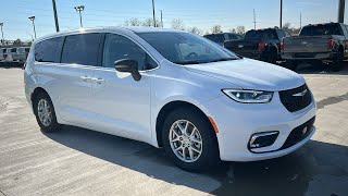 2024 Chrysler Pacifica Touring L Indianola, Norwalk, Carlisle, Des Moines, New Virginia IA