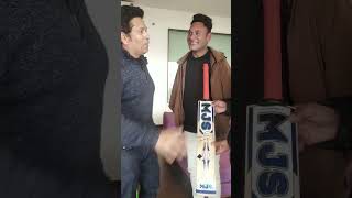 Sachin Tendulkar meet Amir Hussain #cricket